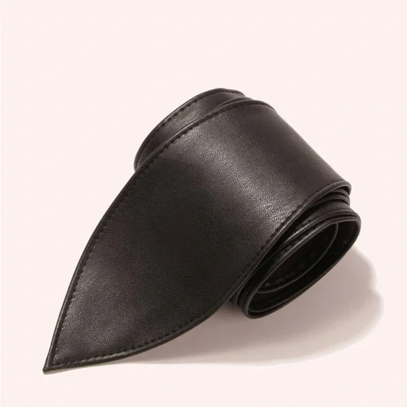 Faux Vegan Leather Wrap Belt Black - Picture 2 of 4